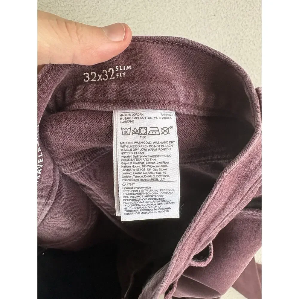 Banana Republic Travel Jean Mens 32x32 Slim Fit Burgundy Maroon Dark Red Pants